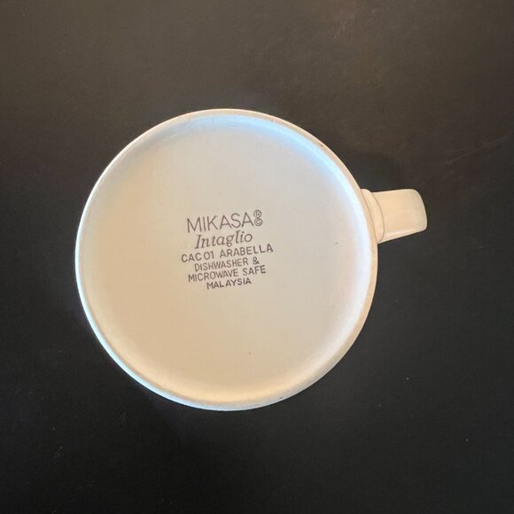 Trio of MIKASA Intaglio ARABELLA Flat Bottomed Cup & Saucer Sets ~ CAC 01 - Picture 10 of 11